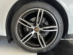 2021 Porsche Panamera 2.9T, белый — фото 11