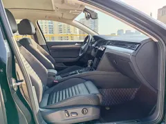 2020 Volkswagen Magotan 330TSI DSG Leading, чёрный — фото 10