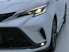 2023 Toyota Granvia 2.5L Hybrid Flagship VIP, белый — фото 3