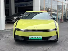 2025 Xpeng P7 702 Long Range Ultra — фото 14