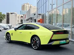 2025 Xpeng P7 702 Long Range Ultra — фото 21