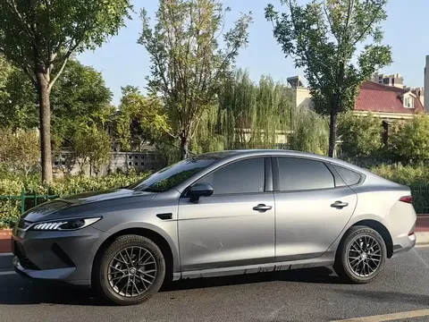 2025 BYD Qin PLUS EV Smart Driving 420km Leading
