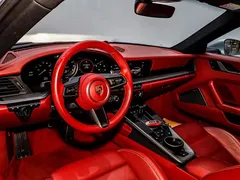 2023 Porsche 911 Carrera 3.0T — фото 23