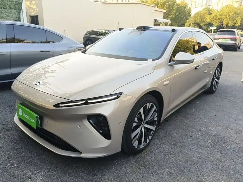 2024 Nio ET7 75kWh Executive