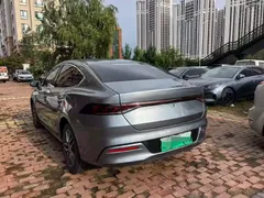 2023 BYD Qin PLUS Champion DM-i PHEV 120km — фото 7