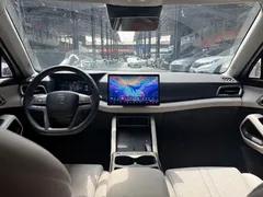 2025 BYD Yuan UP Smart Driving 401km Vitality, белый — фото 8