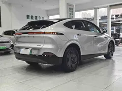 2025 Xpeng G6 625 Long Range Max Tech EV — фото 7