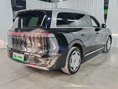 2026 Leapmotor D19 EV 720 Premium 6-Seater, чёрный — фото 6