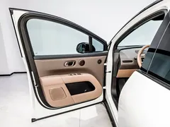 2025 Li Auto i6 2WD Standard, белый — фото 9