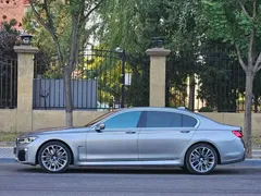 2021 BMW 7 Series 740Li xDrive Executive M Sport Package — фото 2