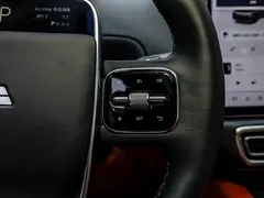 2025 Li Auto L8 Smart Refresh, чёрный — фото 30