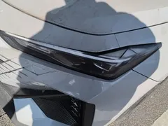 2022 Changan UNI-V 1.5T Premium — фото 5
