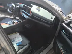 2022 Changan UNI-V 1.5T Premium — фото 8