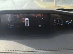 2022 Changan UNI-V 1.5T Premium — фото 14