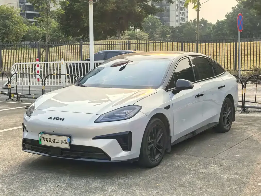 2025 Aion RT 650 Smart Luxury