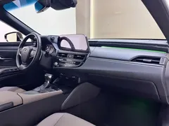 2021 Lexus ES 200 Excellence, белый — фото 8