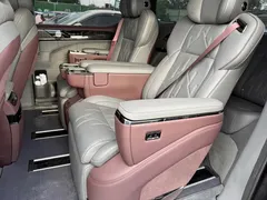 2024 Zeekr 009 6-Seat Executive 4WD 108kWh, чёрный — фото 5