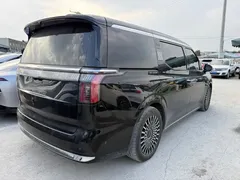 2024 Zeekr 009 6-Seat Executive 4WD 108kWh, чёрный — фото 8
