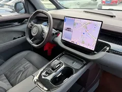 2024 Zeekr 009 6-Seat Executive 4WD 108kWh, чёрный — фото 10