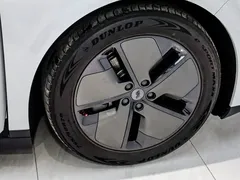 2025 Li Auto i6 2WD Standard, белый — фото 33