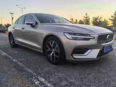 2024 Volvo S60 B4 Luxury — фото 6