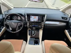 2021 Toyota Alphard Hybrid 2.5L Premium, чёрный — фото 10