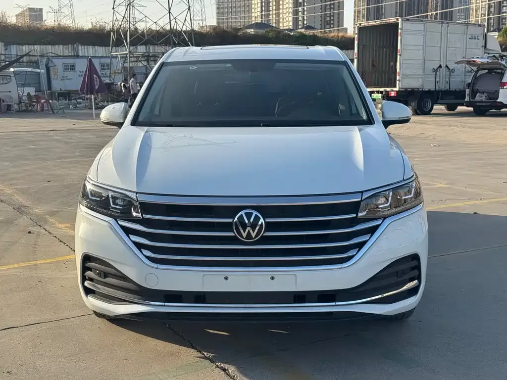 2020 Volkswagen Viloran 330TSI Luxury