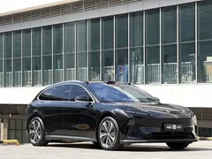 2024 Nio ET5T 75kWh Touring, чёрный — фото 3