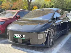 2025 Li Auto i8 Standard, чёрный — фото 1