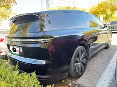 2025 Li Auto i8 Standard, чёрный — фото 3