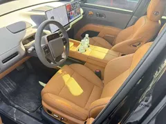 2025 Li Auto i8 Standard, чёрный — фото 5
