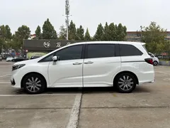 2022 Honda Odyssey 2.0L e:HEV Rui, белый — фото 3