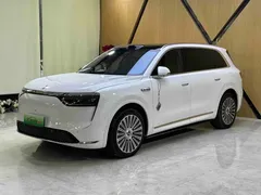 2025 Aito M8 EV Ultra 6-Seat 4WD 192-beam LiDAR, белый — фото 1