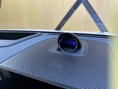 2025 Aito M8 EV Ultra 6-Seat 4WD 192-beam LiDAR, белый — фото 11