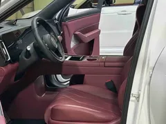 2025 Aito M8 EV Ultra 6-Seat 4WD 192-beam LiDAR, белый — фото 23