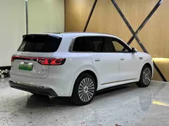2025 Aito M8 EV Ultra 6-Seat 4WD 192-beam LiDAR, белый — фото 26