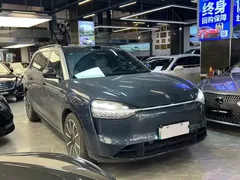 2024 Aito M9 EREV Ultra 52kWh 6-seat — фото 3