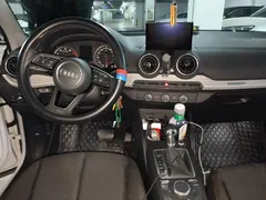 2021 Audi Q2L 35 TFSI Sport, белый — фото 5
