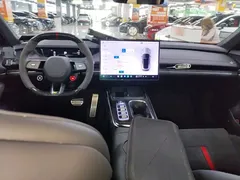 2025 Xiaomi SU7 Ultra Ultra, чёрный — фото 10
