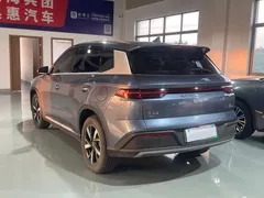 2023 BYD Song Pro DM-i PHEV 110KM Champion — фото 6