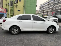 2020 Geely Emgrand 1.5L CVT Comfort, белый — фото 5