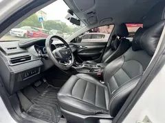 2020 Geely Emgrand 1.5L CVT Comfort, белый — фото 10