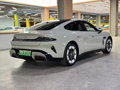 2026 Xiaomi SU7 RWD Standard — фото 8