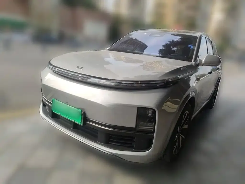 2023 Li Auto L8