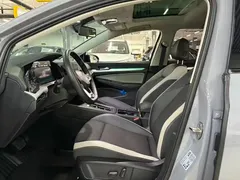 2023 Volkswagen Golf 280TSI DSG Pro — фото 4
