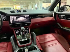 2021 Porsche Cayenne E-Hybrid 2.0T PHEV, чёрный — фото 8