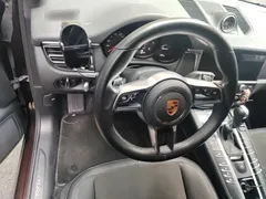 2020 Porsche Macan 2.0T — фото 6