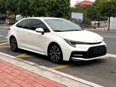 2022 Toyota Levin 185T CVT Sport, белый — фото 3