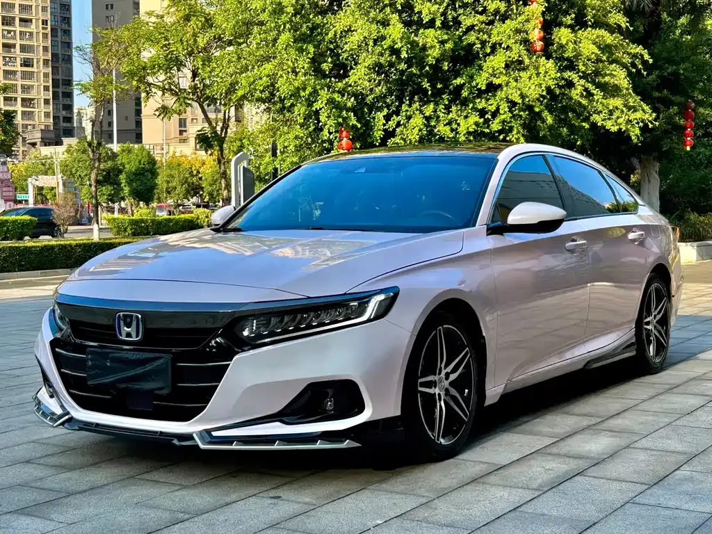 2022 Honda Accord 2.0L Hybrid Premium