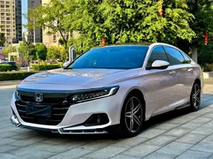 2022 Honda Accord 2.0L Hybrid Premium — фото 1